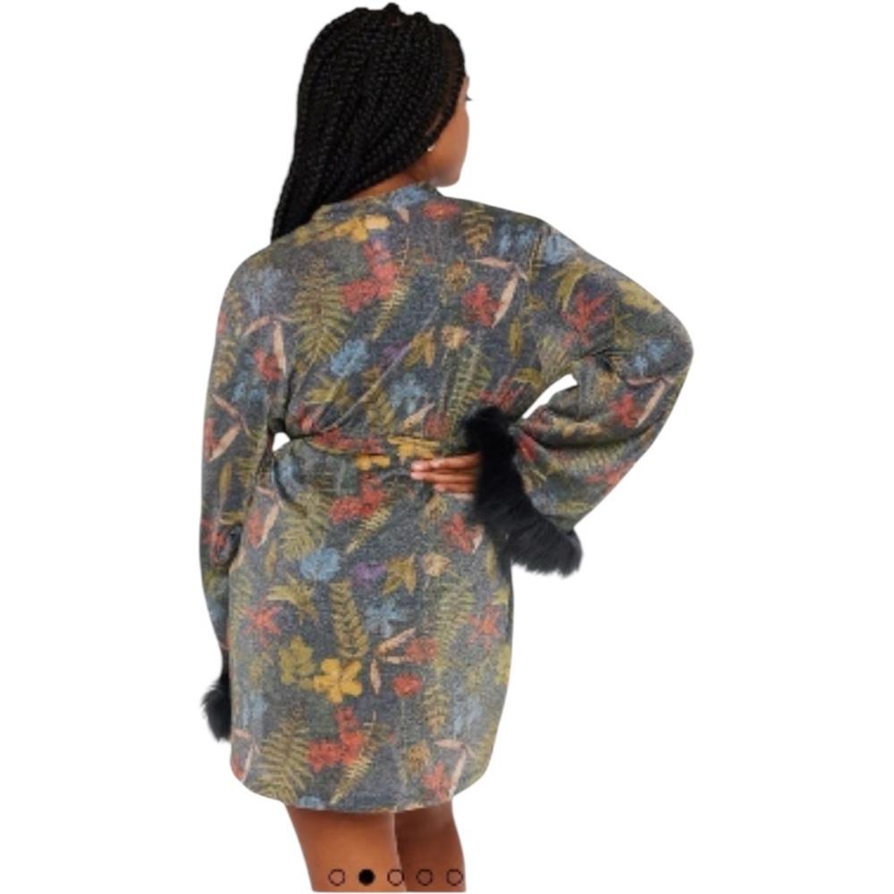 Savage X Fenty Trophy Wife Robe Metallic Island Print Sleeves Faux Fur Size M/L - Picture 5 of 16